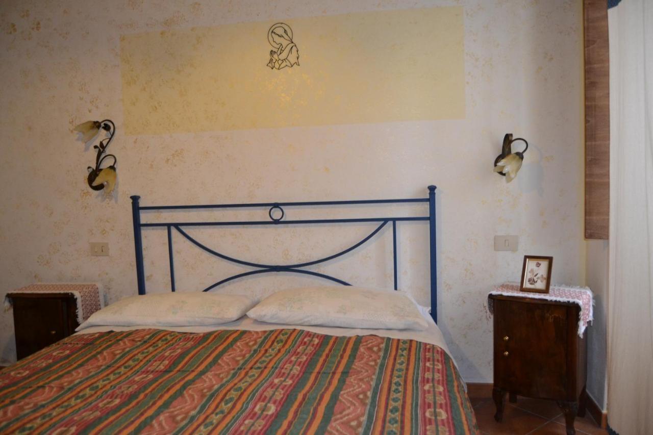 Aritzo Appartamento Romantico Exteriör bild